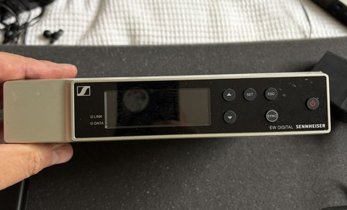 Sennheiser wireless - sennheiser, ew-d
